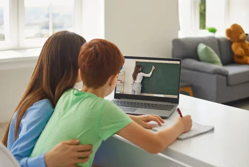 Entenda por que fazer pós-graduação em educação especial EAD